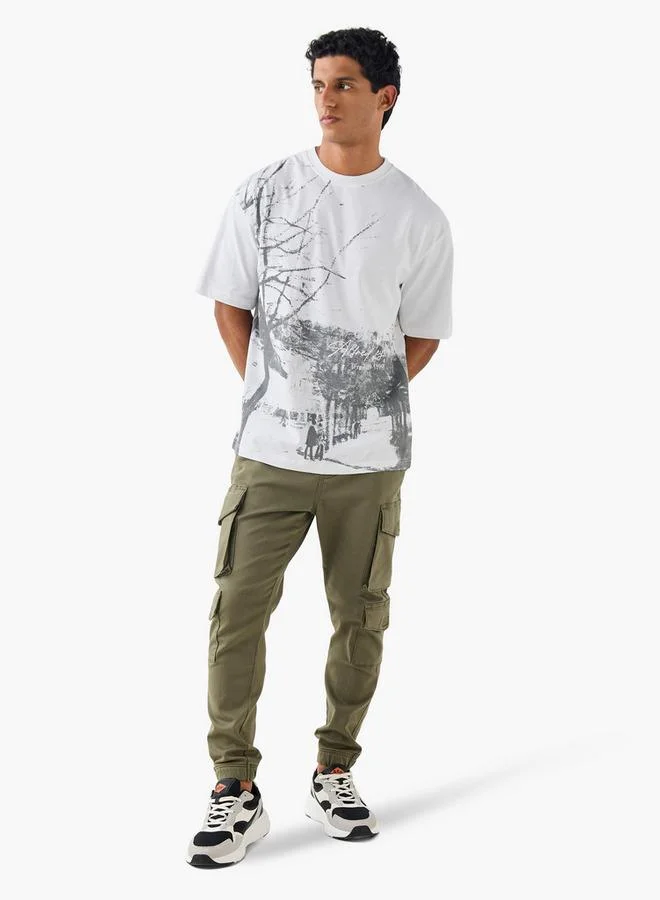 سبلاش فيڤ تيشيرت بطبعة جرافيك ورقبة دائرية